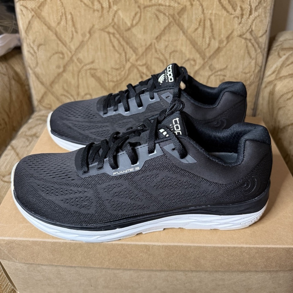 Topo Athletic Fli-Lyte 3 Men's Size 9 Running Shoes Black